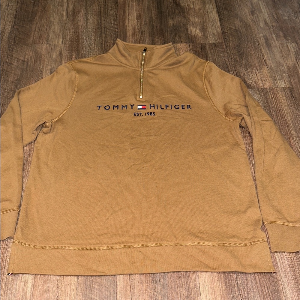 Women’s Tommy Hilfiger Logo‎ Sweatshirt size M EEUC